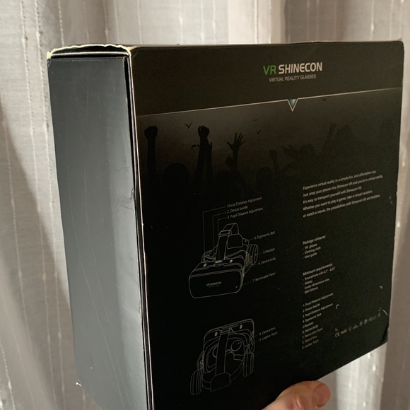 VR Shinecon Virtual Reality Headset for VR Games & 3D Movies with Remote Control - Picture 4 of 5